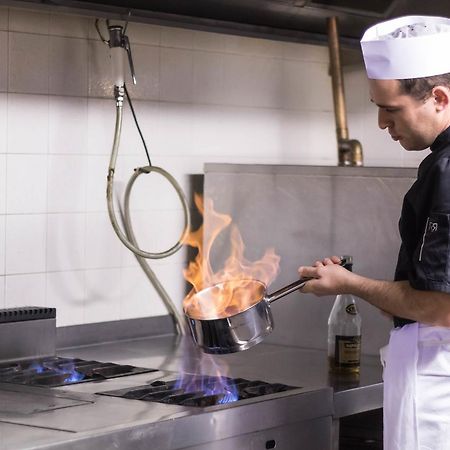 Hotel Saint Pierre Les Sauvages  Екстер'єр фото