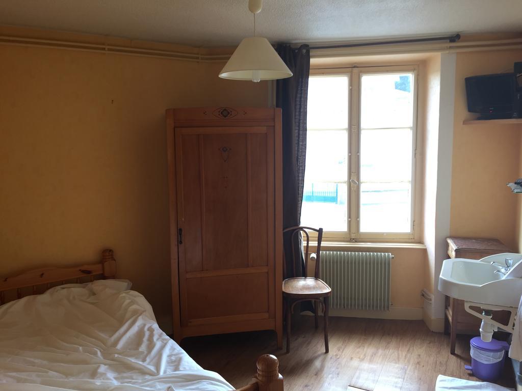 Hotel Saint Pierre Les Sauvages  Номер фото