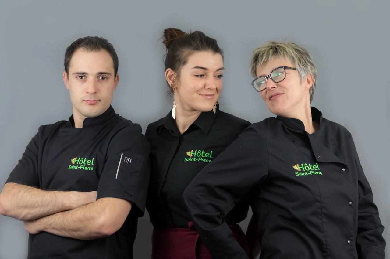 Hotel Saint Pierre Les Sauvages  Екстер'єр фото