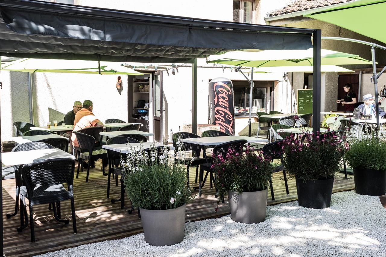 Hotel Saint Pierre Les Sauvages  Екстер'єр фото